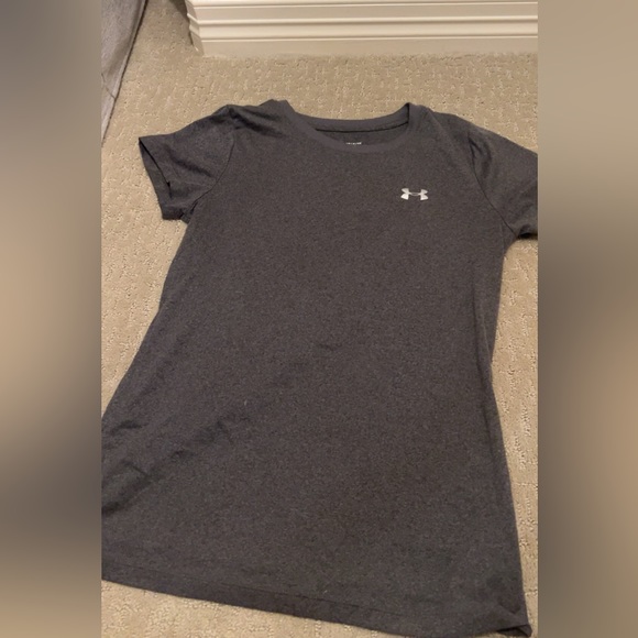 Under Armor Grey Shirt - Picture 1 of 3